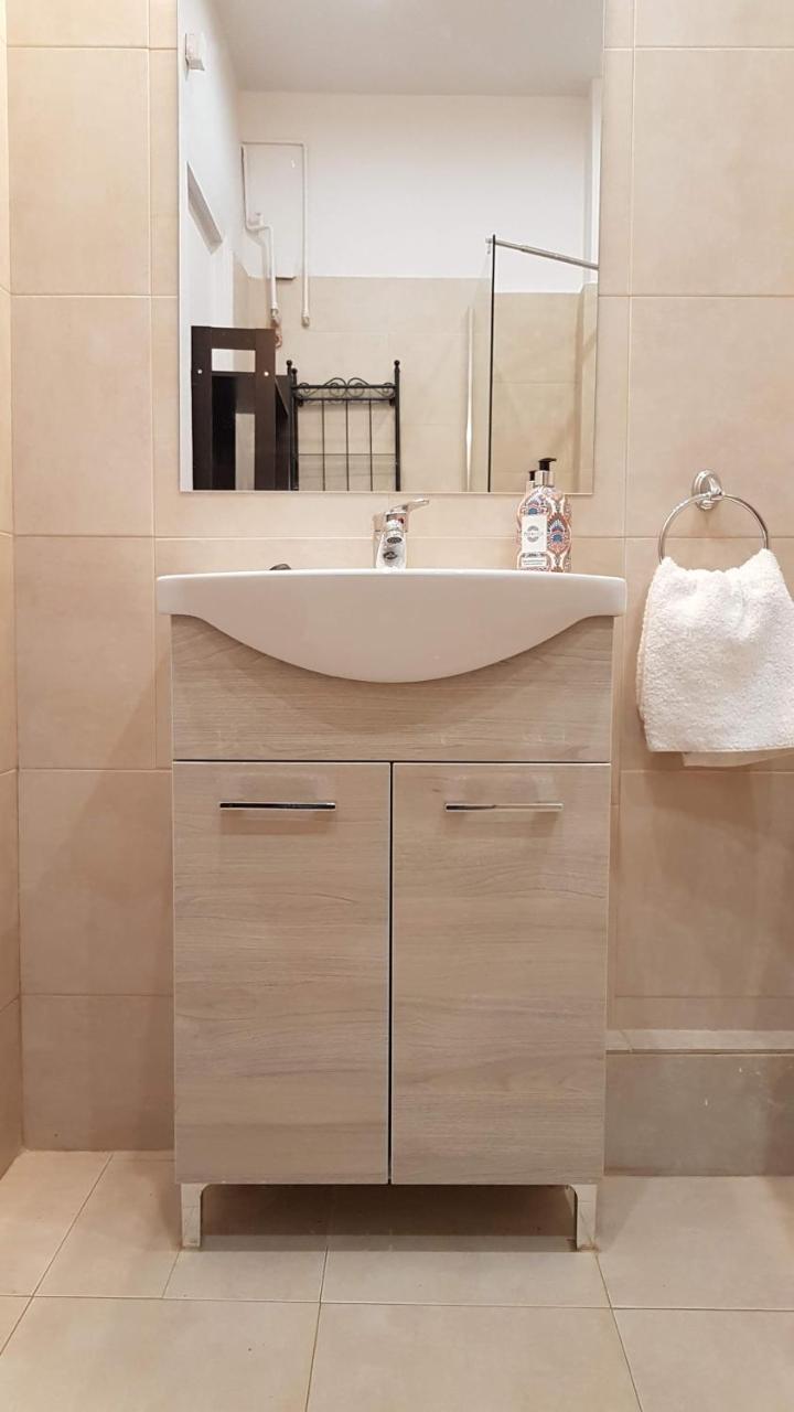 Palette Apartment Bamboo - Athens Center, 6 Bd, 3 Bath Dış mekan fotoğraf